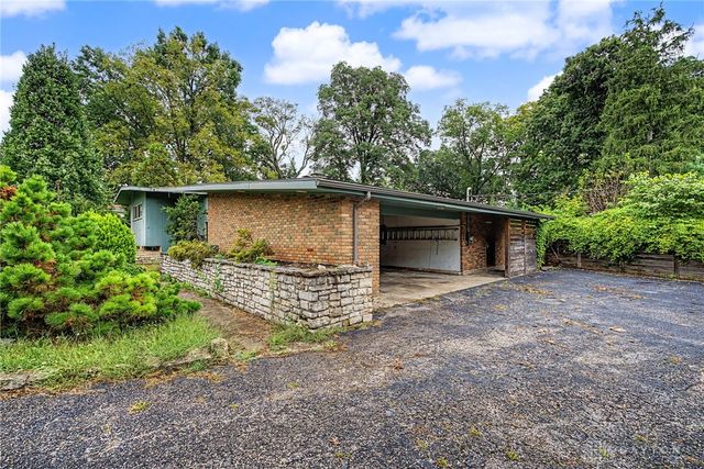 575 Eastdale Drive, Dayton, OH 45415