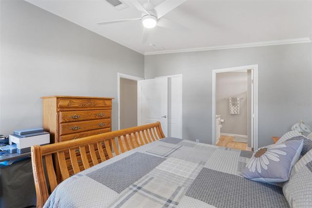 147 ROYAL PALM DRIVE, Leesburg, FL 34748