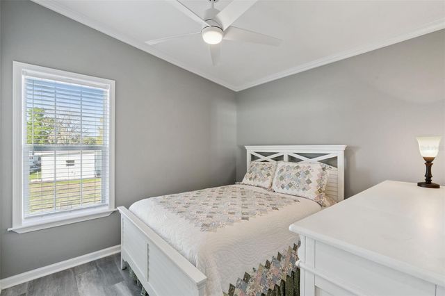 147 ROYAL PALM DRIVE, Leesburg, FL 34748