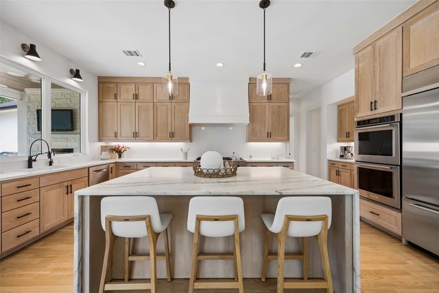 612 Winding Ridge Trail, Southlake, TX 76092