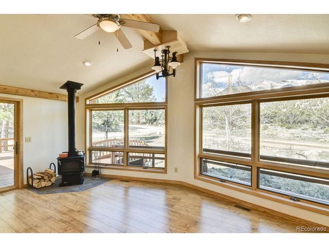 15194 Heywood Ln, Nathrop, CO 81236