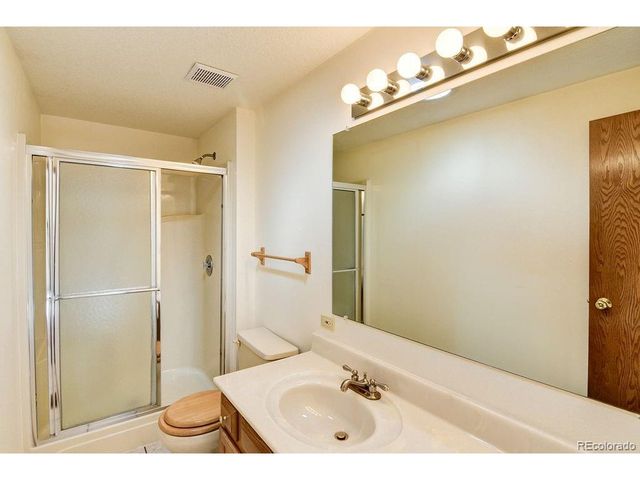 15194 Heywood Ln, Nathrop, CO 81236