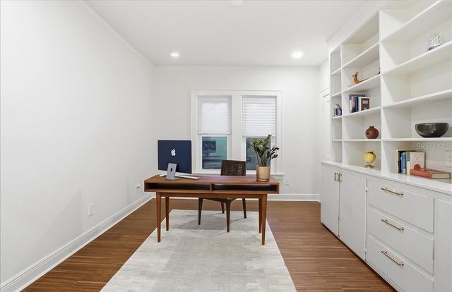 2313 W BRISTOL AVENUE, Tampa, FL 33609