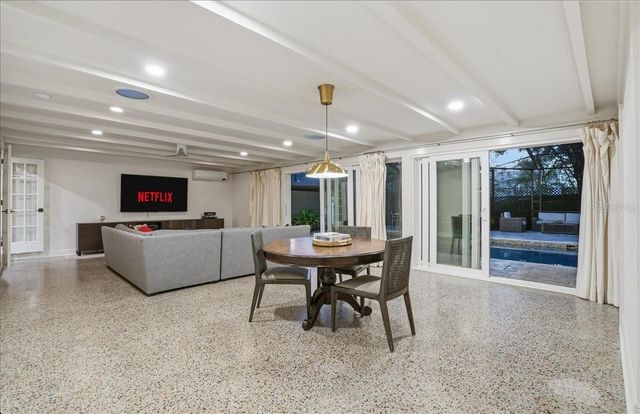 2313 W BRISTOL AVENUE, Tampa, FL 33609