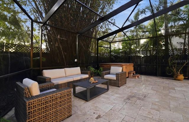 2313 W BRISTOL AVENUE, Tampa, FL 33609