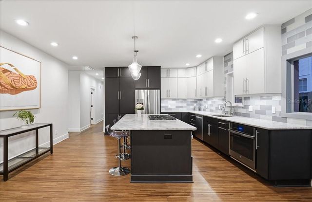 2313 W BRISTOL AVENUE, Tampa, FL 33609