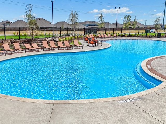 3257 Trails End Road, Aubrey, TX 76227
