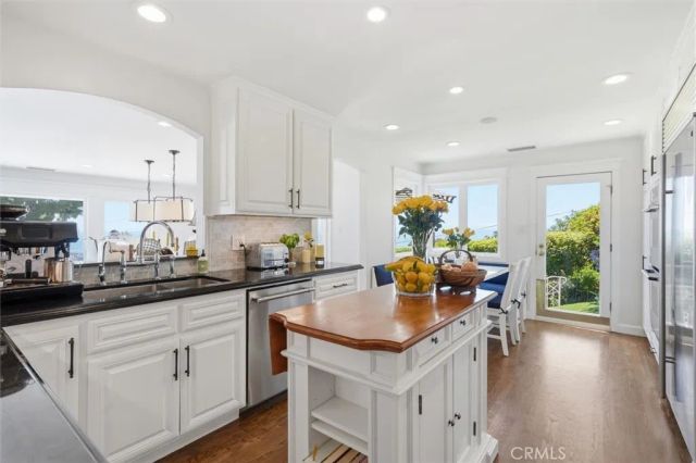 1 Diamonte Lane, Rancho Palos Verdes, CA 90275