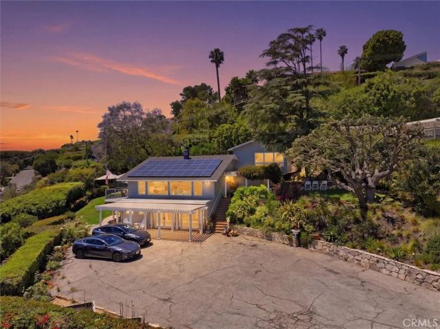 1 Diamonte Lane, Rancho Palos Verdes, CA 90275