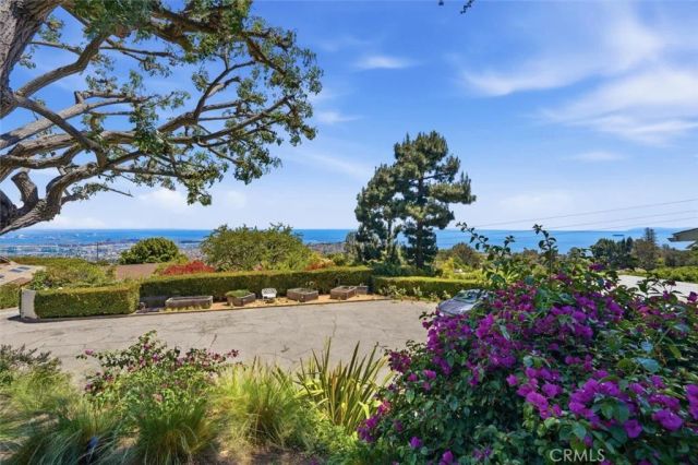 1 Diamonte Lane, Rancho Palos Verdes, CA 90275