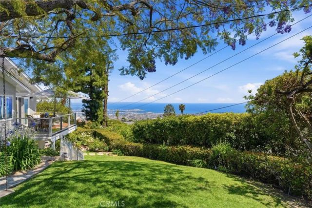 1 Diamonte Lane, Rancho Palos Verdes, CA 90275