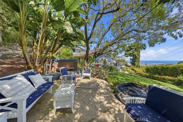 1 Diamonte Lane, Rancho Palos Verdes, CA 90275