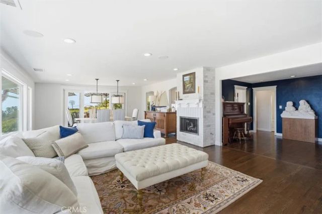 1 Diamonte Lane, Rancho Palos Verdes, CA 90275