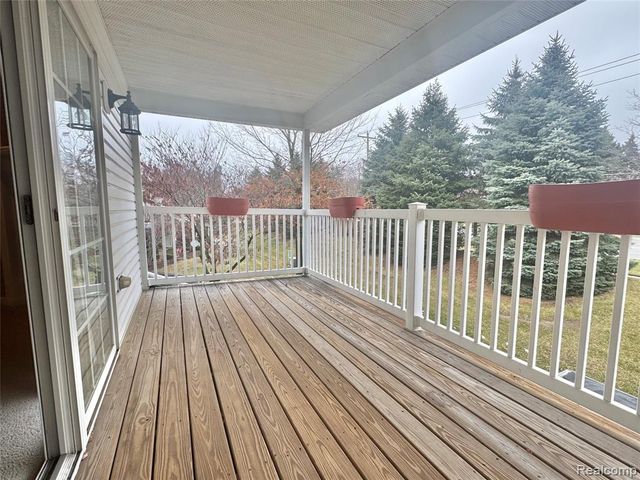 14258 Moravian Manor Circle 7, Sterling Heights, MI 48312