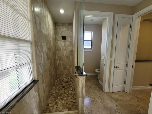 704 Magnolia AVE, Lehigh Acres, FL 33972