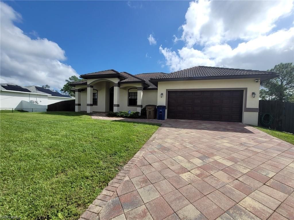 704 Magnolia AVE, Lehigh Acres, FL 33972