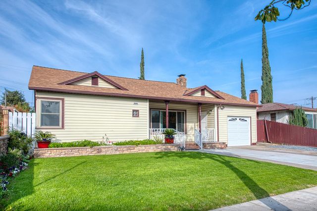 542 W Harvard, Fresno, CA 93705