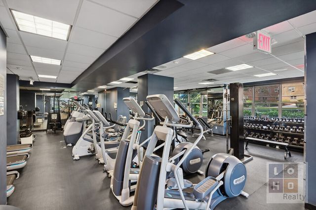 455 Fdr Dr Apt B502, New York City, NY 10002