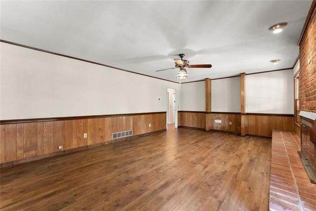 4118 Mountain View Road, Oakwood, GA 30566