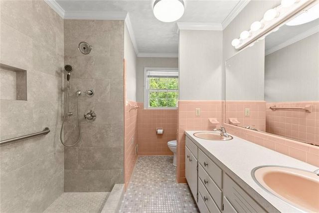 4118 Mountain View Road, Oakwood, GA 30566