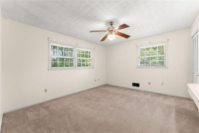 4118 Mountain View Road, Oakwood, GA 30566