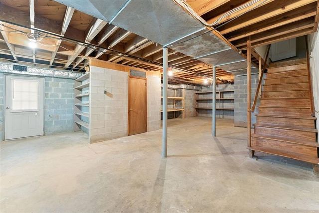 4118 Mountain View Road, Oakwood, GA 30566
