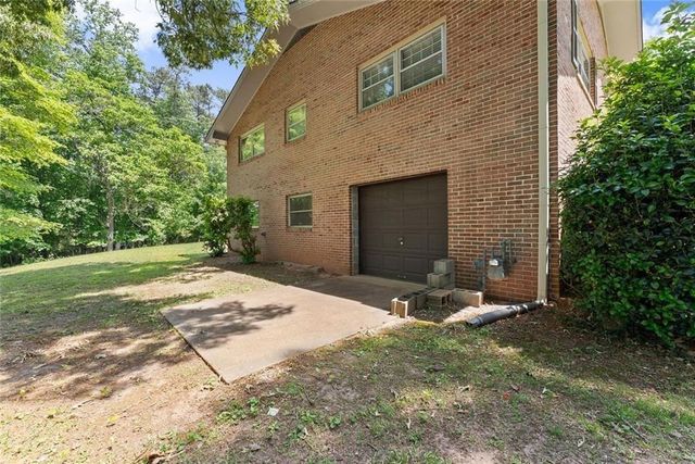 4118 Mountain View Road, Oakwood, GA 30566