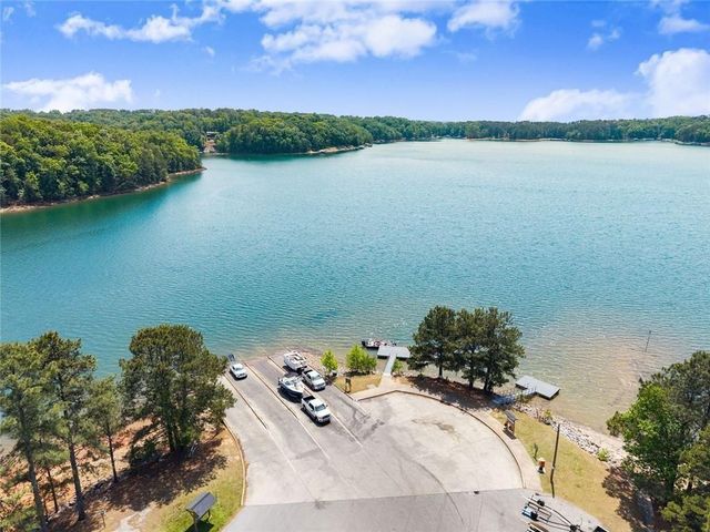 4118 Mountain View Road, Oakwood, GA 30566