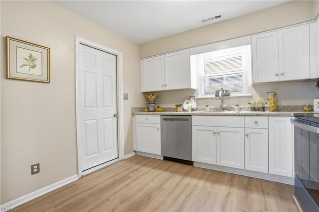 1713 Delaney ST, Virginia Beach, VA 23464