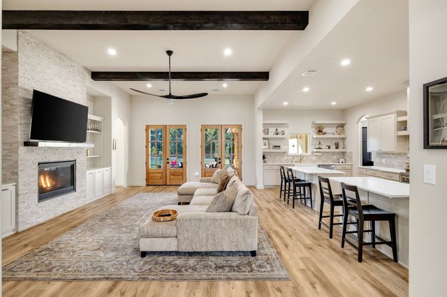 7360 Shady Oak Drive, Aubrey, TX 76227