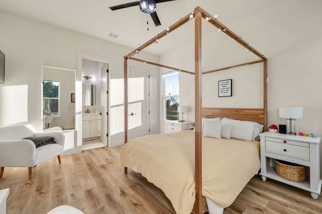 7360 Shady Oak Drive, Aubrey, TX 76227