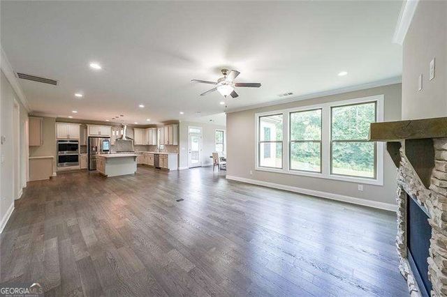 633 Wynnewood Court SW, Powder Springs, GA 30127