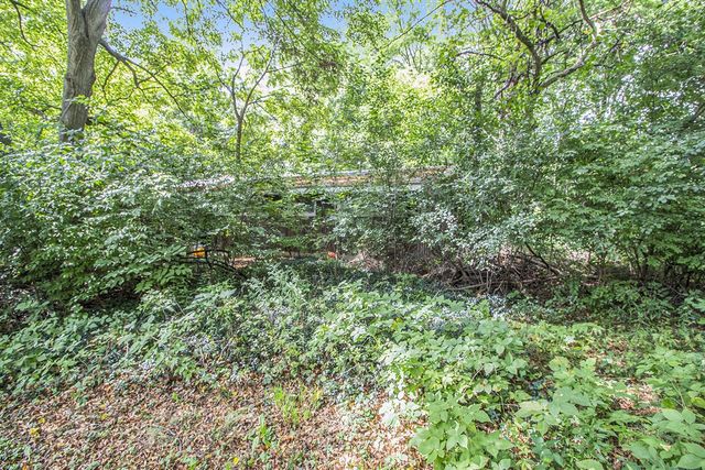 3446 Charing Cross Road, Ann Arbor, MI 48108