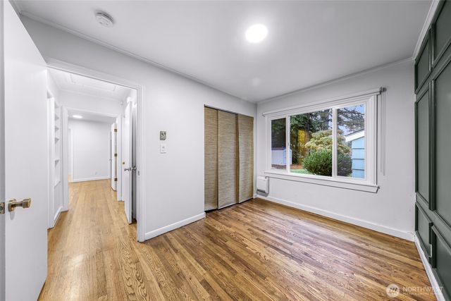 16040 26th Avenue NE, Shoreline, WA 98155