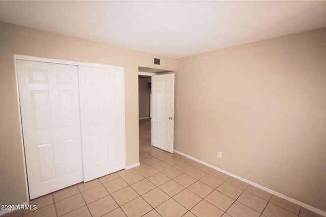 2747 E Chipman Road 2, Phoenix, AZ 85040