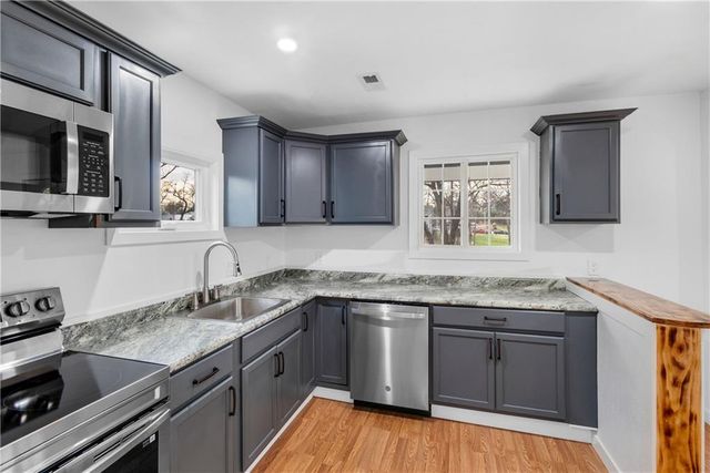 3837 Olive Street, Kansas City, MO 64109