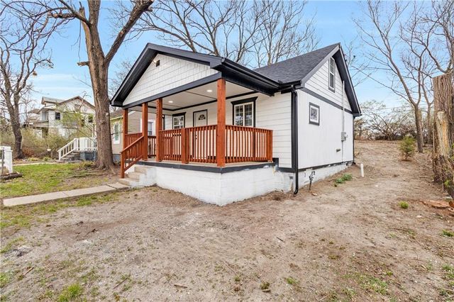 3837 Olive Street, Kansas City, MO 64109