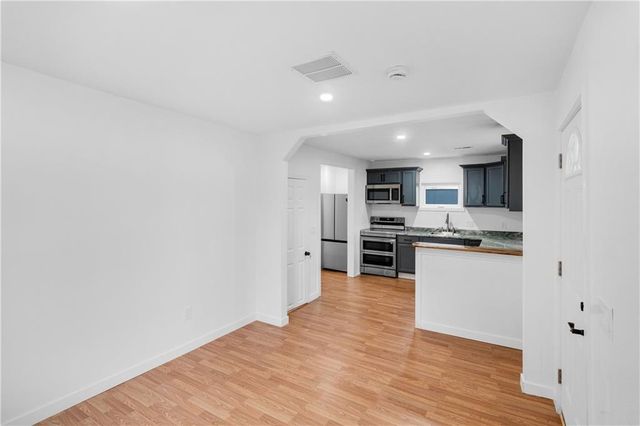 3837 Olive Street, Kansas City, MO 64109