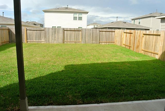 2619 Skyview Long Drive, Houston, TX 77047