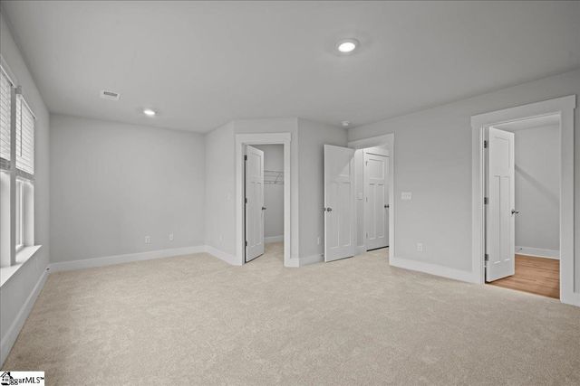 409 W Parima Court, Spartanburg, SC 29301