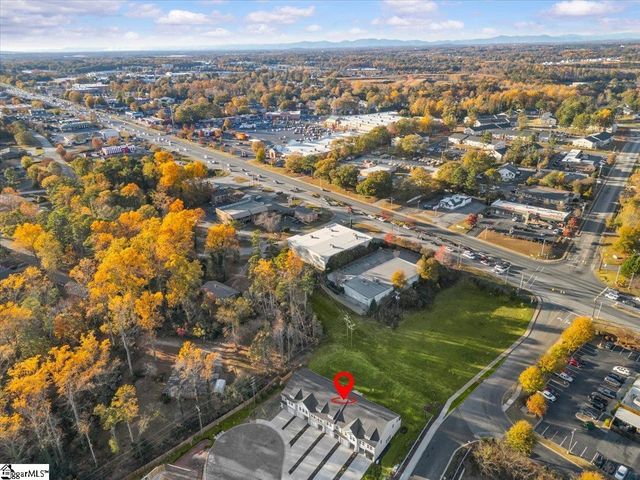 409 W Parima Court, Spartanburg, SC 29301