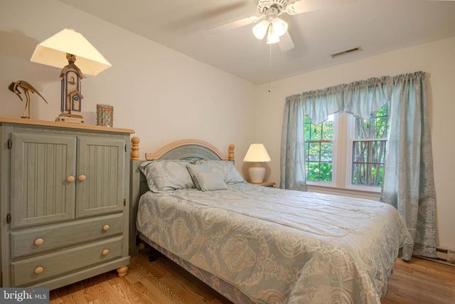 907 W SCHUMAKER MANOR DR, Salisbury, MD 21804