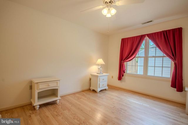 907 W SCHUMAKER MANOR DR, Salisbury, MD 21804