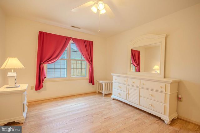907 W SCHUMAKER MANOR DR, Salisbury, MD 21804