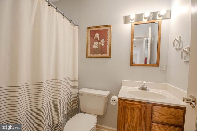 907 W SCHUMAKER MANOR DR, Salisbury, MD 21804