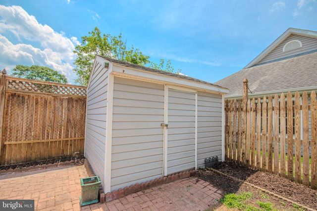 907 W SCHUMAKER MANOR DR, Salisbury, MD 21804