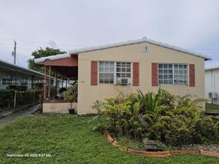 1938 Pierce Street, Hollywood, FL 33020