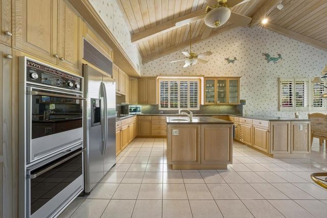 71170 W Thunderbird Terrace, Rancho Mirage, CA 92270