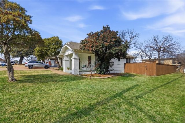 5100 Birchman Avenue, Fort Worth, TX 76107