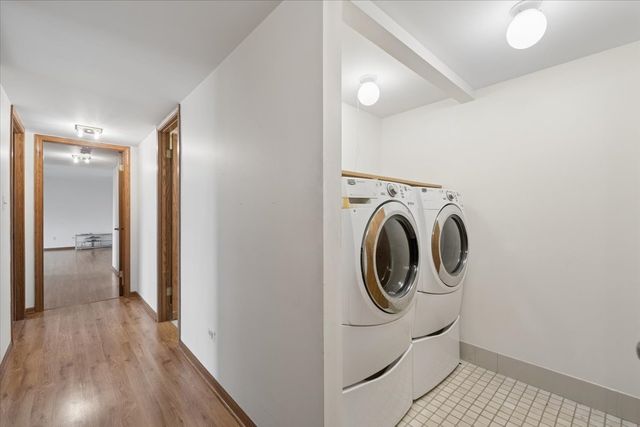 101 S Summit Avenue 512, Park Ridge, IL 60068